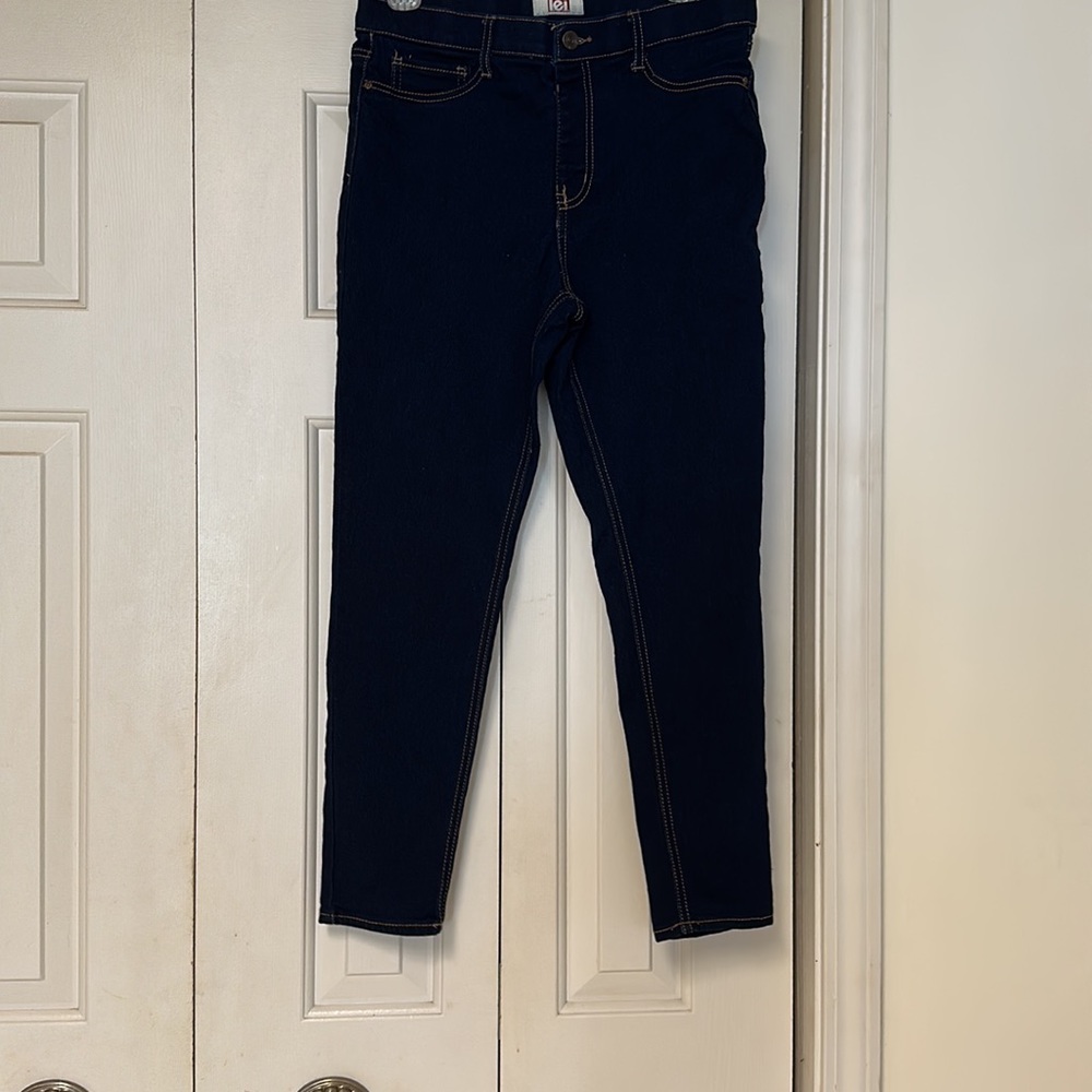 l.e.i Women's Pull on Denim Jegging SZ L